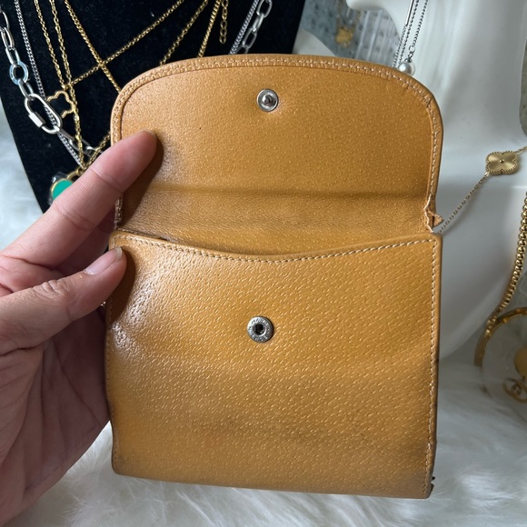 Gucci Yellow Wallet - Picture 7 of 11